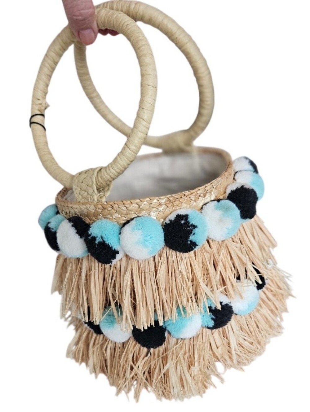 NWT BTB Los Angeles - Round Bucket Straw Fringe & Pompoms Colorfull - Picture 6 of 13